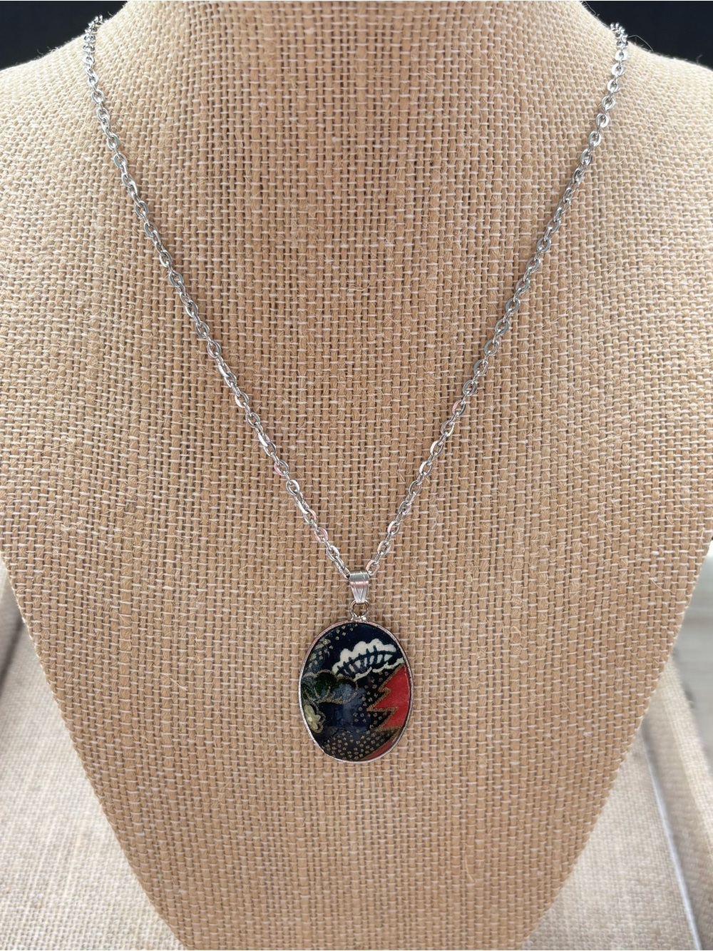 Vintage Japanese Washi Chiyogami Paper Lacquer Glaze Pendant Necklace